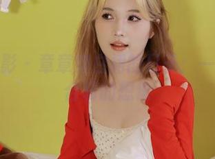 绮梦摄影 – 章章穿白裙的日子：一组美图合辑的想象