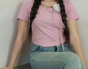 绮梦摄影 – 顺手一拍！露露的棉袜，私拍里的轻松自如，美图闪耀。