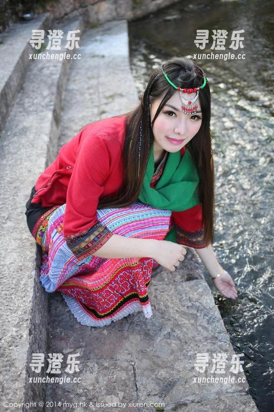 美媛馆-唐琪儿 美媛馆 - 在唐琪儿的黑白精选里,找回色彩的节奏