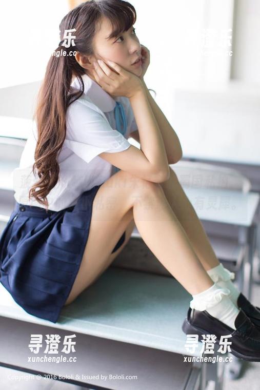 菠萝社-Suki朱忆音 菠萝社 - 瞧瞧Suki朱忆音的蜀国私拍,原图中的小小私密,不禁让人心有灵犀。