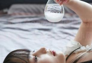 蜜桃社 – 默默Momo与和服的碰撞，图片果真出彩｜写真里的日常小剧场