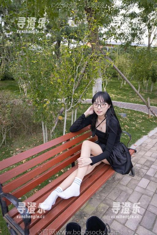 袜啵啵-芝士 袜啵啵 - 私房女仆的舞台:芝士小姐与她的细节之致,太逗了