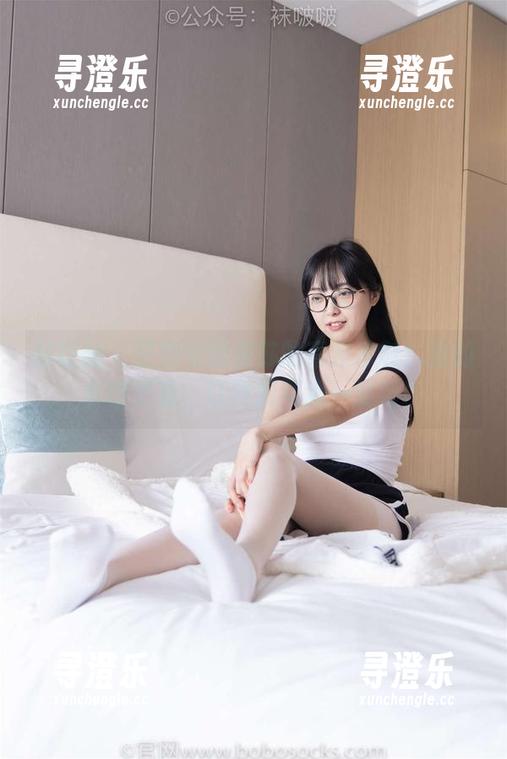 袜啵啵 - 狂热追踪苏苏的高跟凉鞋！新的套图更新，让我们再追一波吧！
