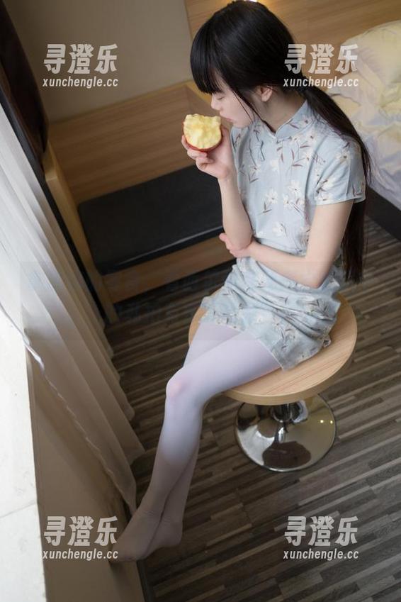 西尔酱 拿出你的零食,看西尔酱在死库水校服中的私拍有多“戏剧”!
