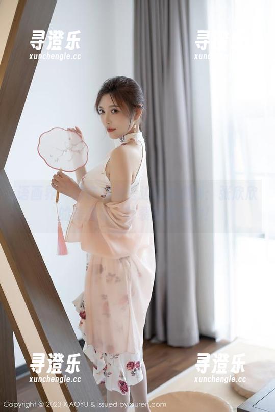 语画界-张欣欣 语画界 - 别在白裙旁边吃冰淇淋:张欣欣的美图集,炸裂的想象力!