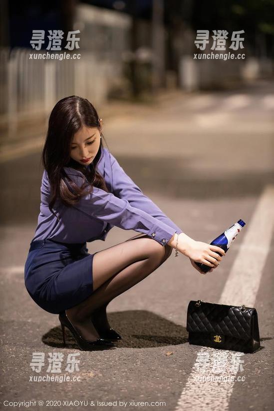 语画界-甜心菜 语画界 - 甜心菜最新体操服图,精选集,难道这是要上电视的吗?