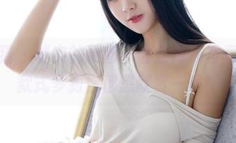 轰趴猫 – 诚实的更新：曲曲内衣写真集，款式多到你都想欣赏一遍！