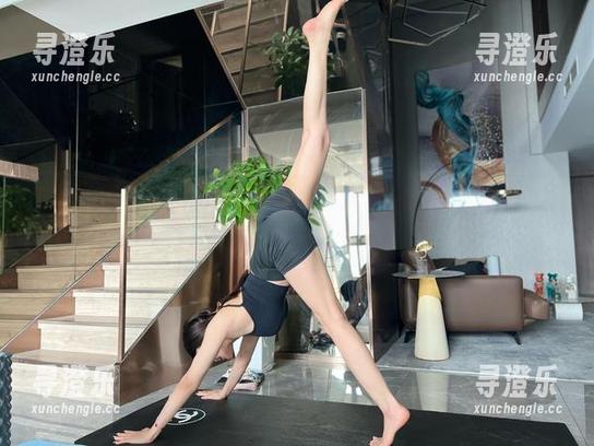 金希儿 微密圈 - 金希儿的浴室情调写真的图集——浴室也能当T台,只要敢“洗”!