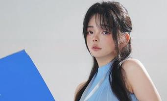 当阿寨寨ninja遇见神明巫女：写真里的小秘密