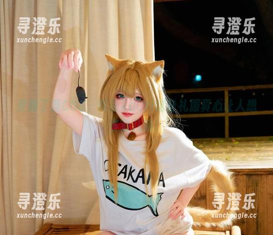 阿薰kaOri 更新了新COS,阿薰kaOri这身礼服真心让人想多看几遍!
