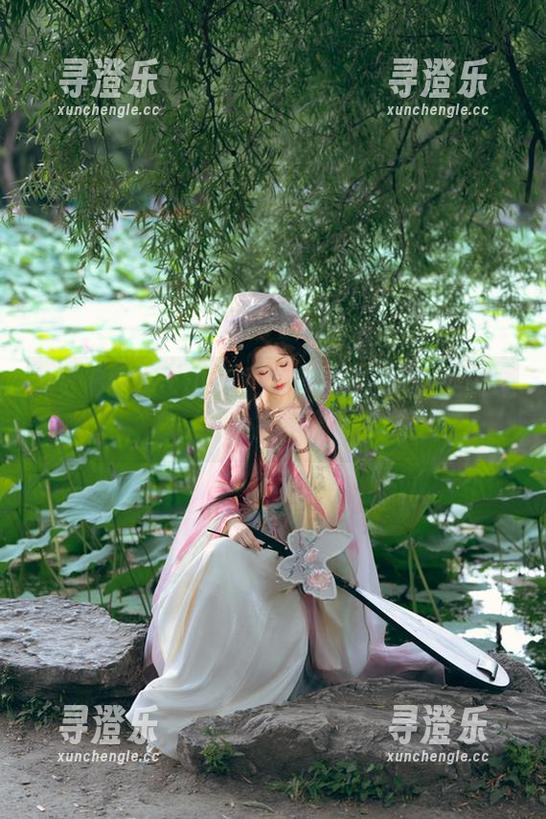 雯妹不讲道理 我觉得雯妹不讲道理的吉普赛图集适合喜欢“野性”的你。