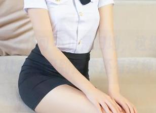 青豆客 – 女仆可不止是扫地，这组绮里嘉的写真让我意识到原来还有这种玩法。