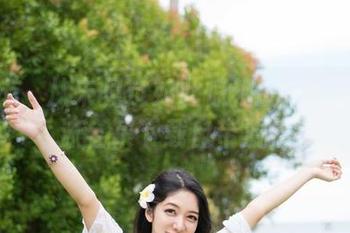 魅妍社 – 从未见过如此惊艳的学妹——白沫全集下载自带滤镜