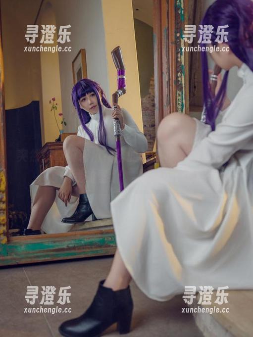 麻花麻花酱 突然想要麻花麻花酱的连衣裙,顺道把它做成我的壁纸,太好想了吧!